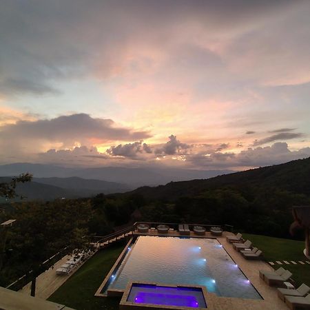 Nalua Glamping Y Hotel San Jerónimo Extérieur photo